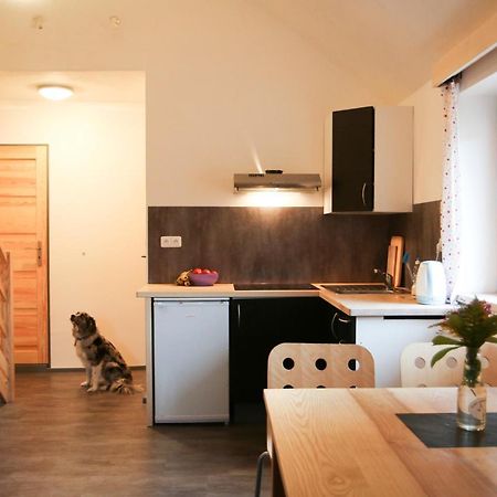 Apartman Fydorka เยเซนิค ภายนอก รูปภาพ
